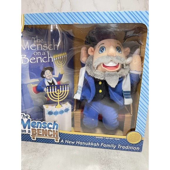 The Mensch on a Bench Hanukkah Gift Doll & Book Decor Hardcover Book New In Box - Picture 1 of 13